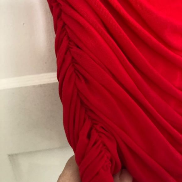 Shein Syx size 4 red tube like top , new with tags - Picture 2 of 6